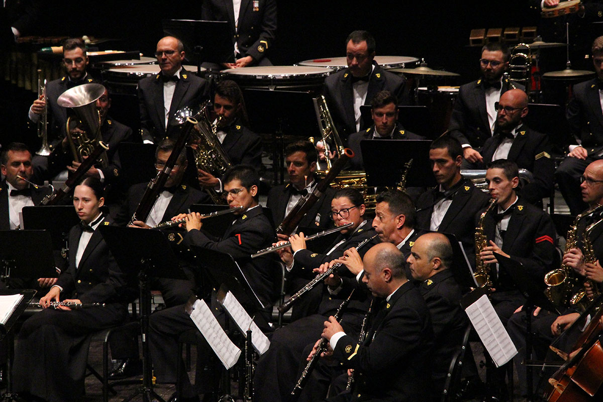 Banda Sinfônica do Exército faz concerto em homenagem ao Dia do Soldado