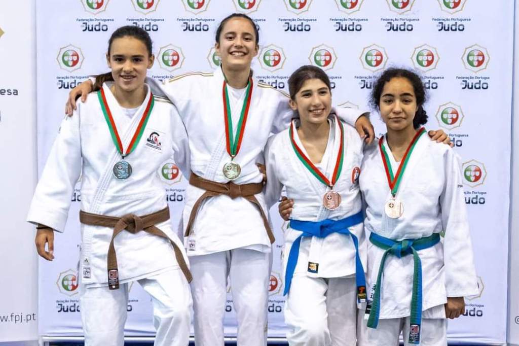 Atleta de Judo Clube da Póvoa Juno Rodrigues de Prata e Bronze