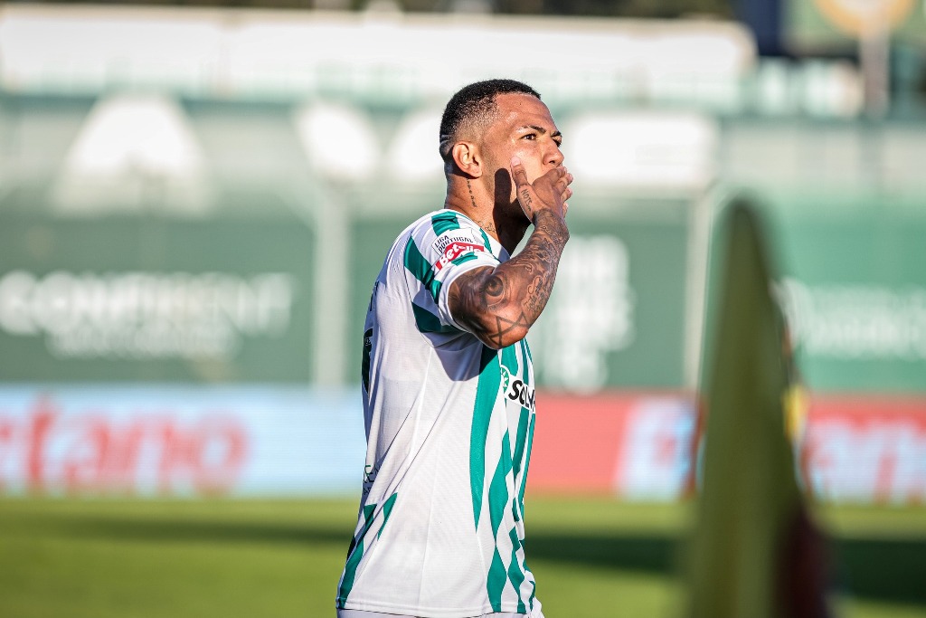 Clayton dá segunda Vitória ao Rio Ave