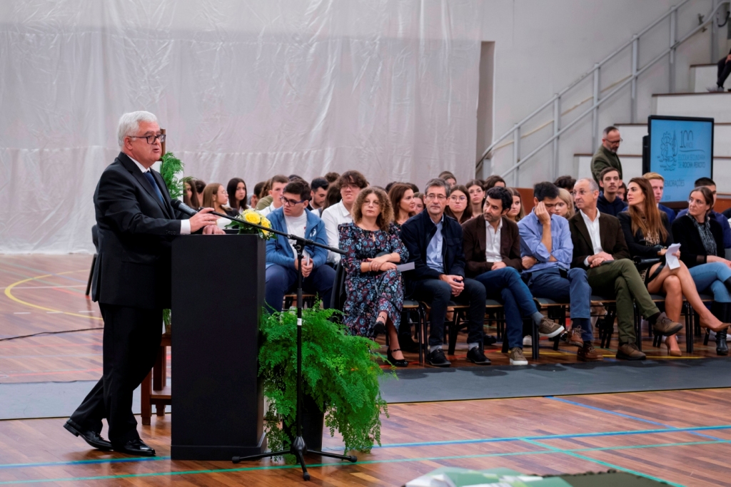 “Escola Rocha Peixoto – 100 anos” para Celebrar a Memória