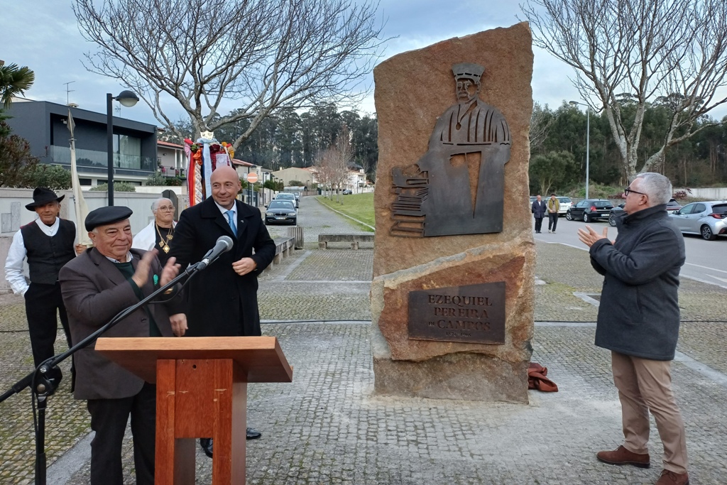 Monumento a Ezequiel de Campos, um Ilustre Homem de Beiriz