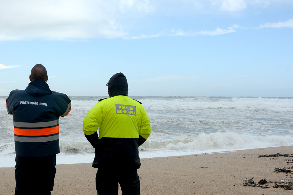 O Agravamento do Estado do Mar Pôs Fim às Buscas pelo Naufrago